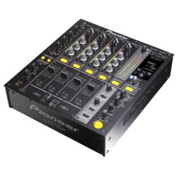 Pioneer DJM 700 Mischpult für DJ